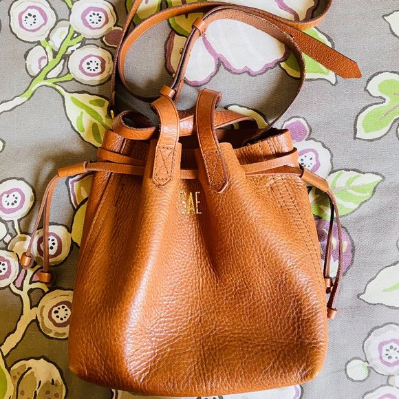 Madewell Handbags - Madewell Small mini transport Brown Leather Drawstring Bag
